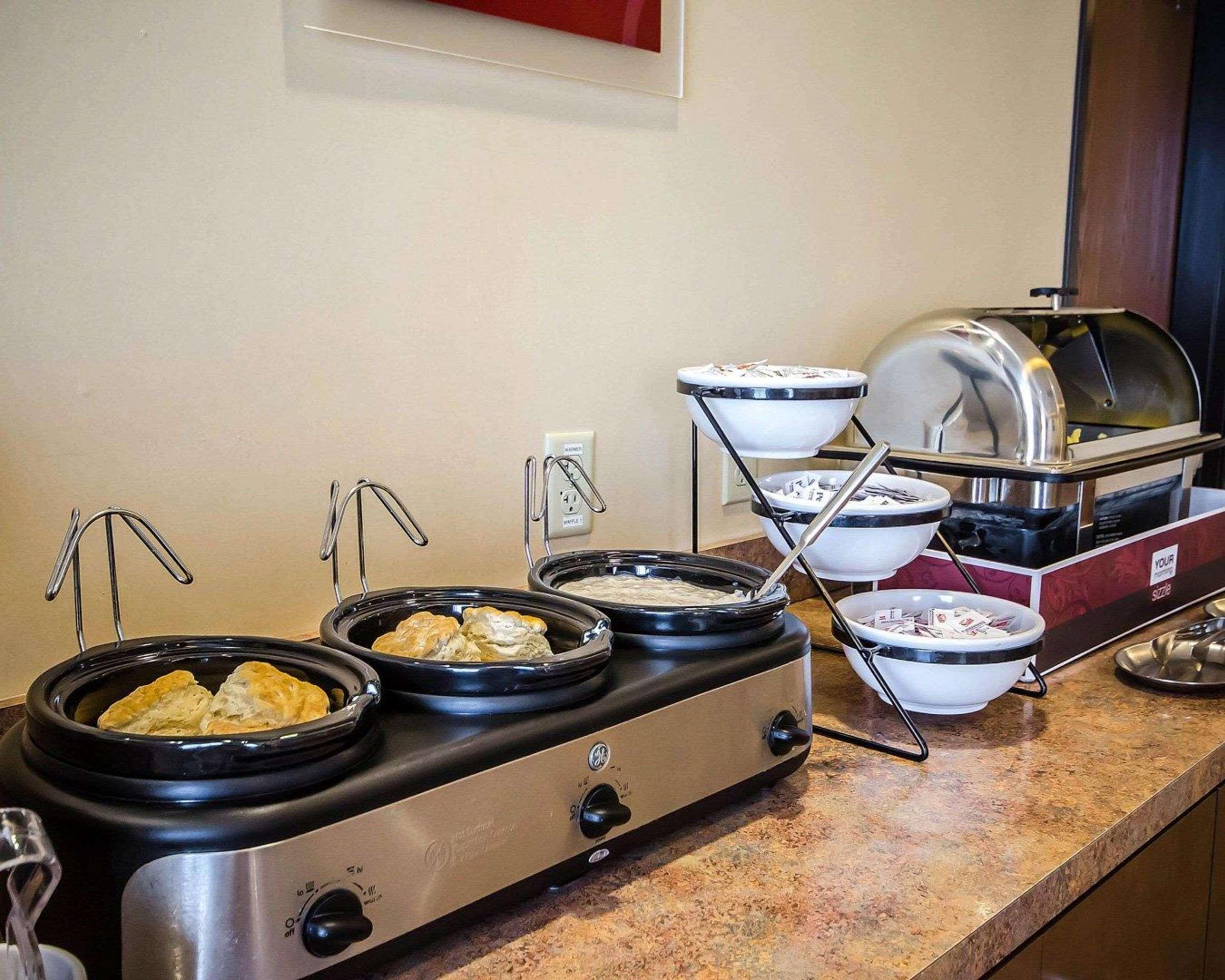 Quality Inn & Suites Rockport-Owensboro North Gold Award Winner Extérieur photo