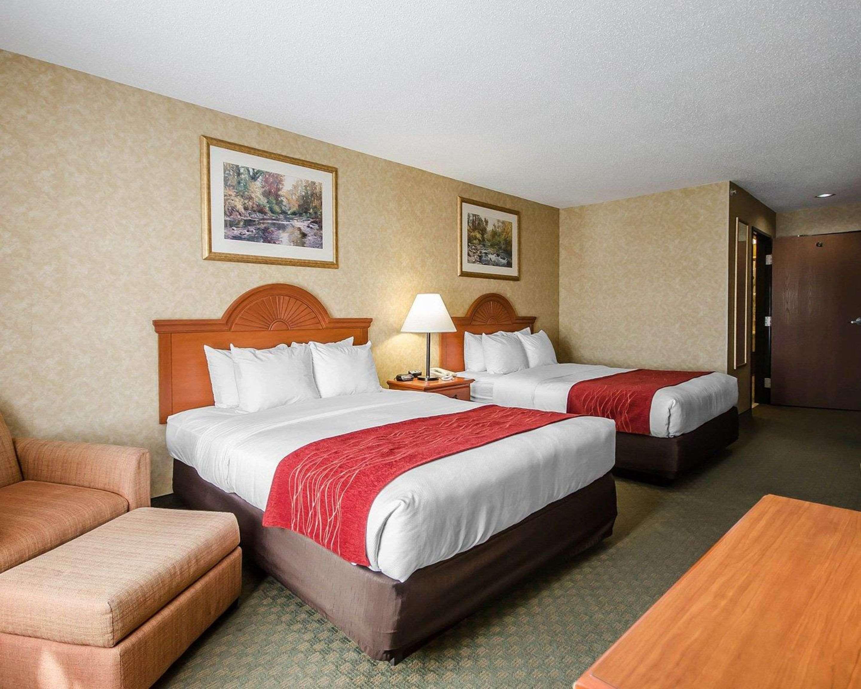 Quality Inn & Suites Rockport-Owensboro North Gold Award Winner Extérieur photo