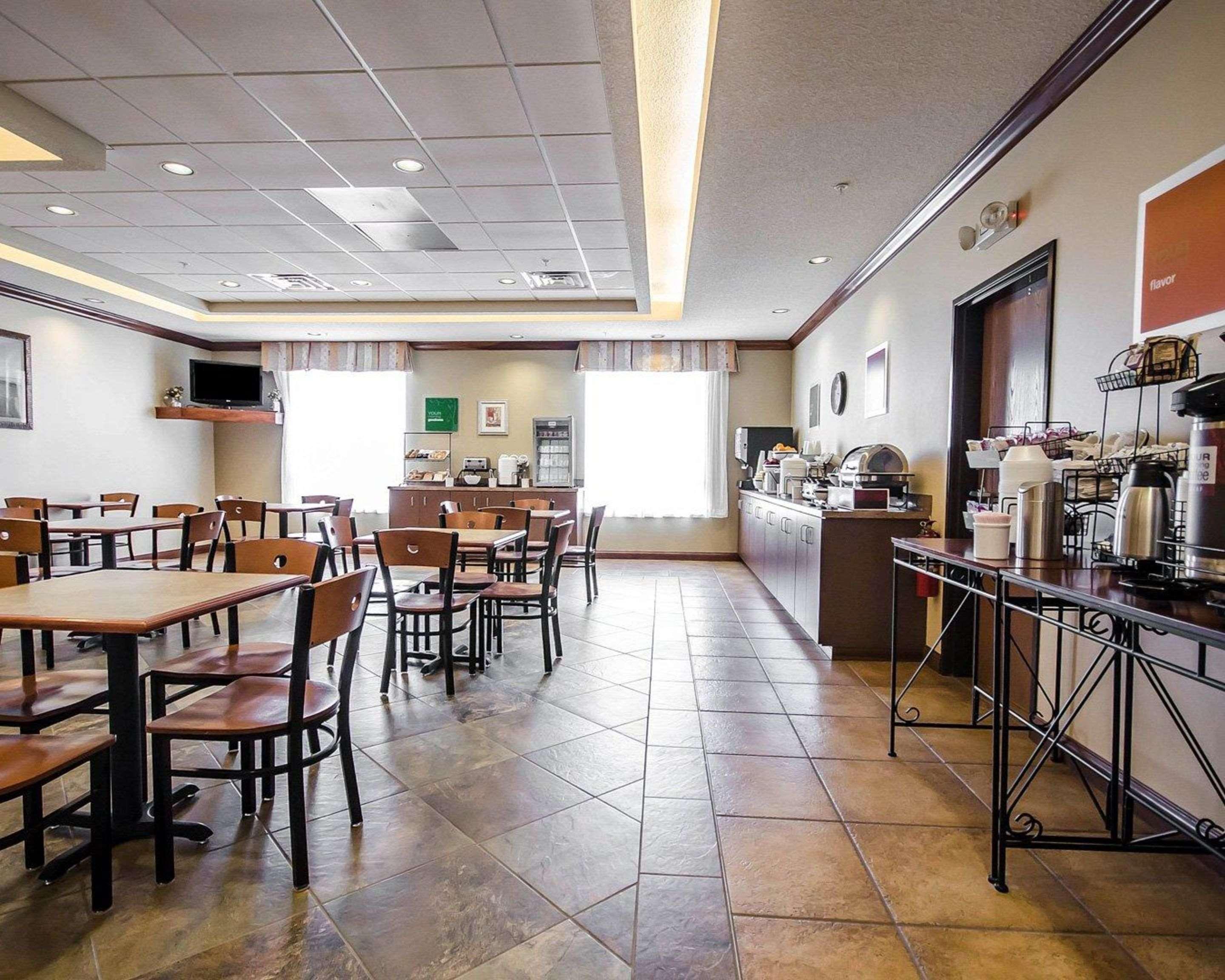 Quality Inn & Suites Rockport-Owensboro North Gold Award Winner Extérieur photo