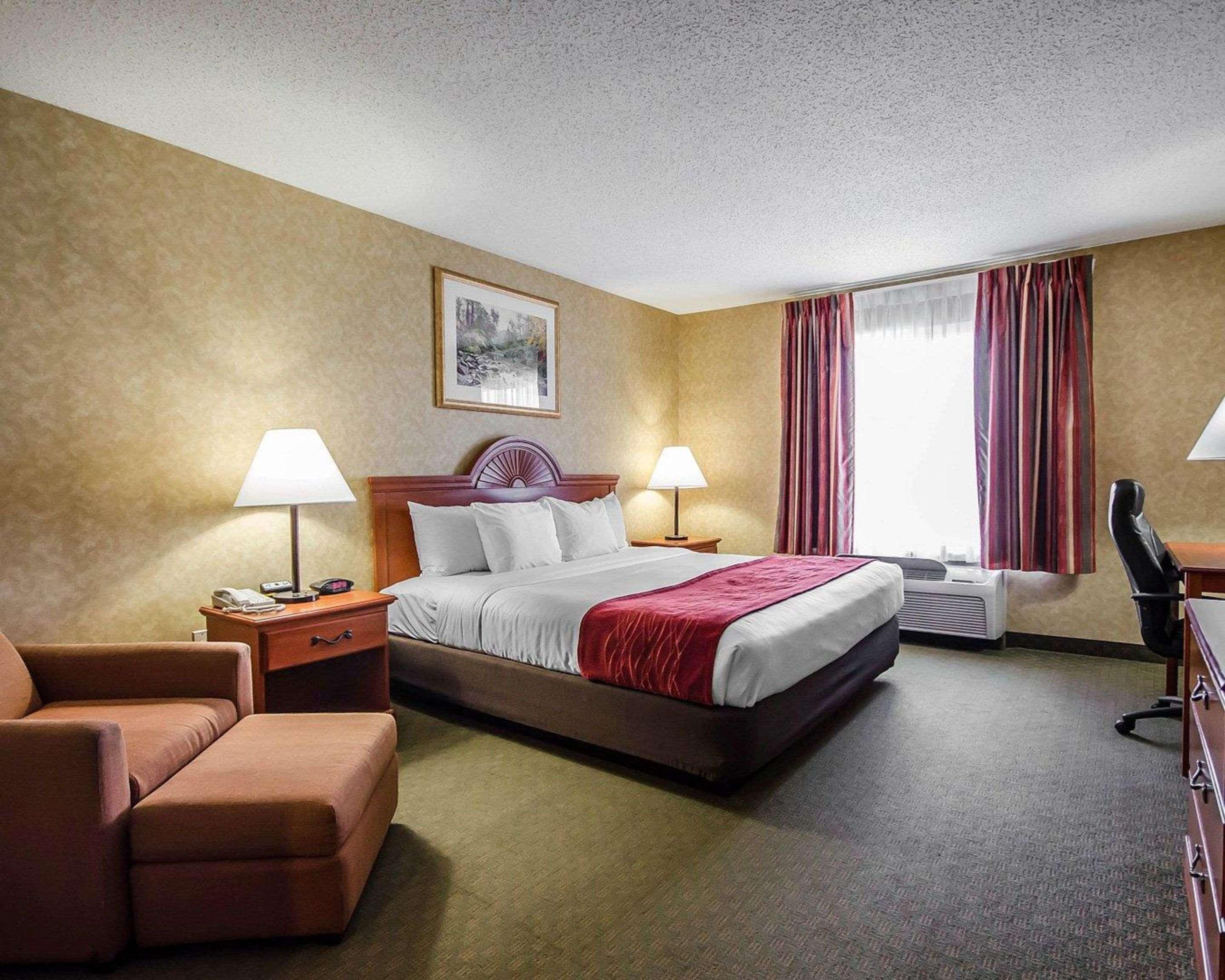 Quality Inn & Suites Rockport-Owensboro North Gold Award Winner Extérieur photo