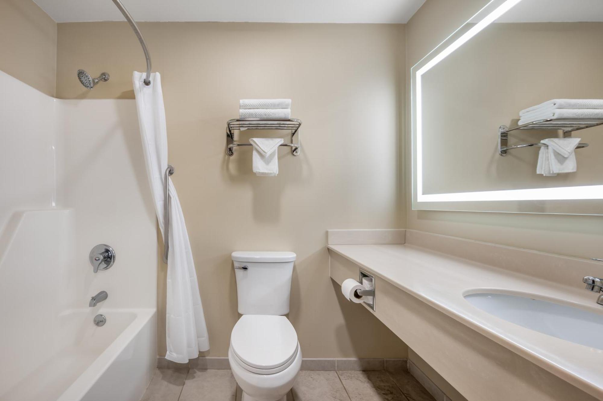 Quality Inn & Suites Rockport-Owensboro North Gold Award Winner Extérieur photo