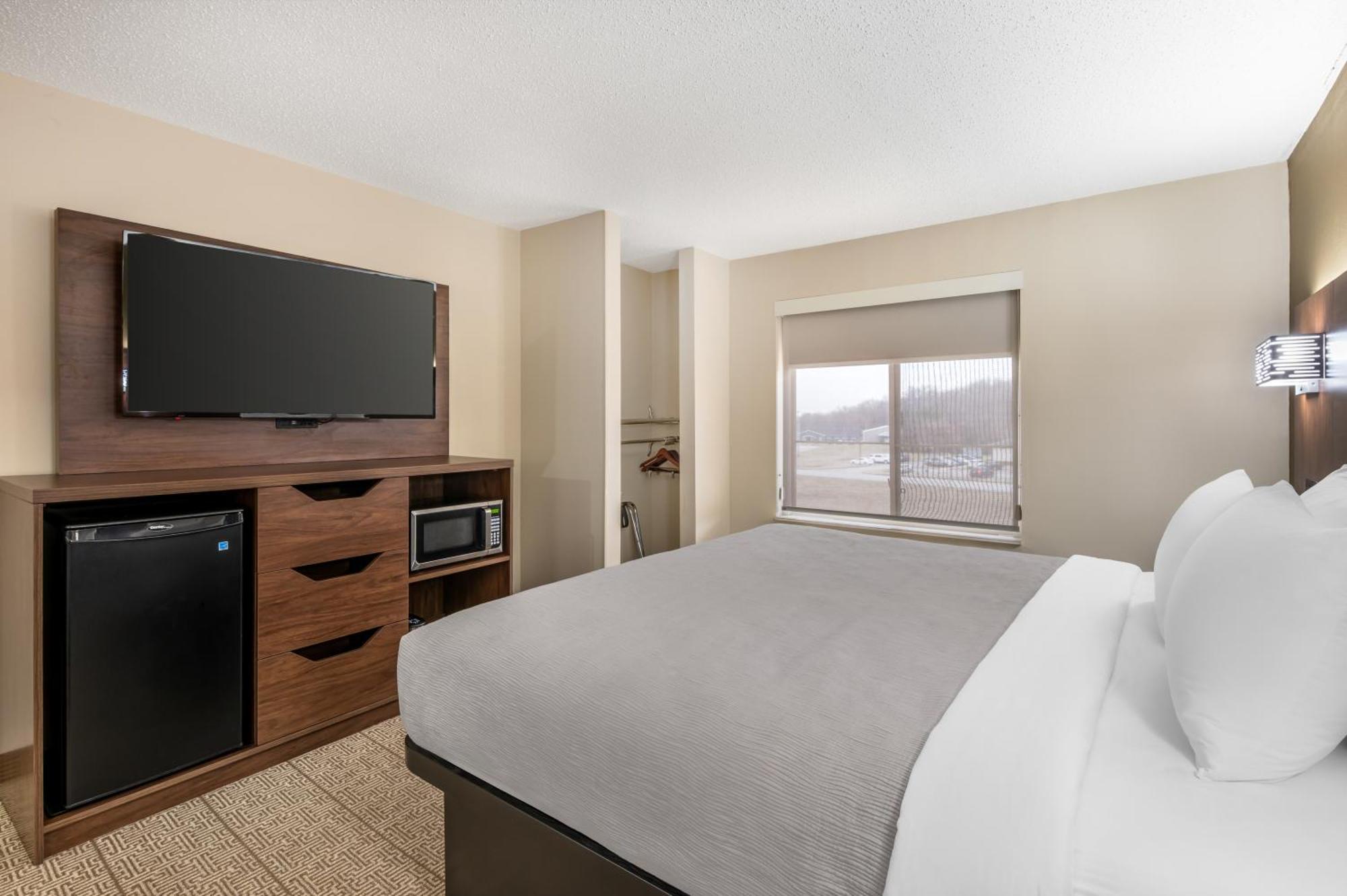 Quality Inn & Suites Rockport-Owensboro North Gold Award Winner Extérieur photo