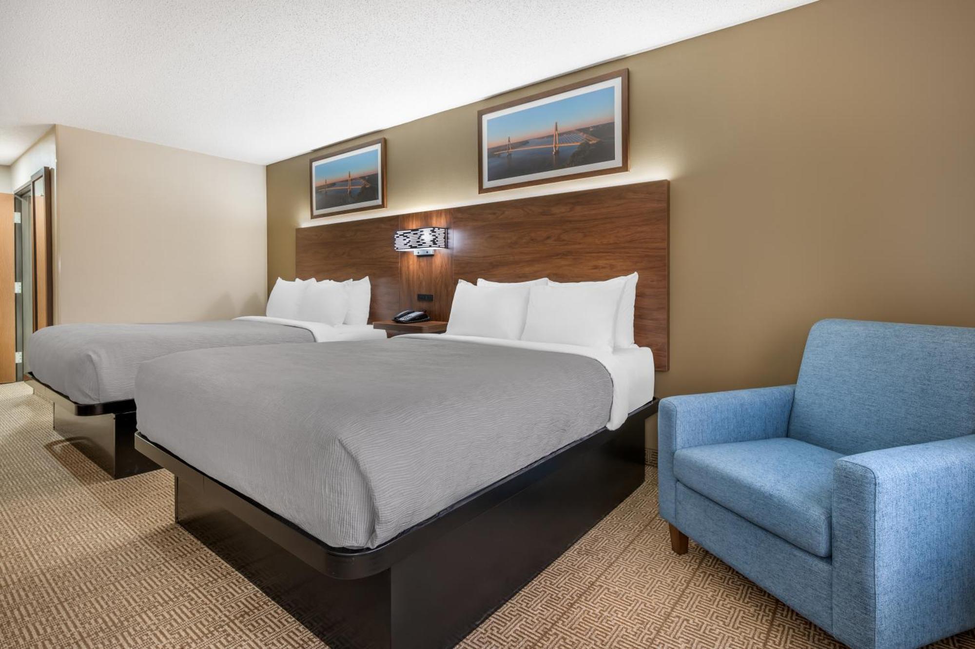 Quality Inn & Suites Rockport-Owensboro North Gold Award Winner Extérieur photo
