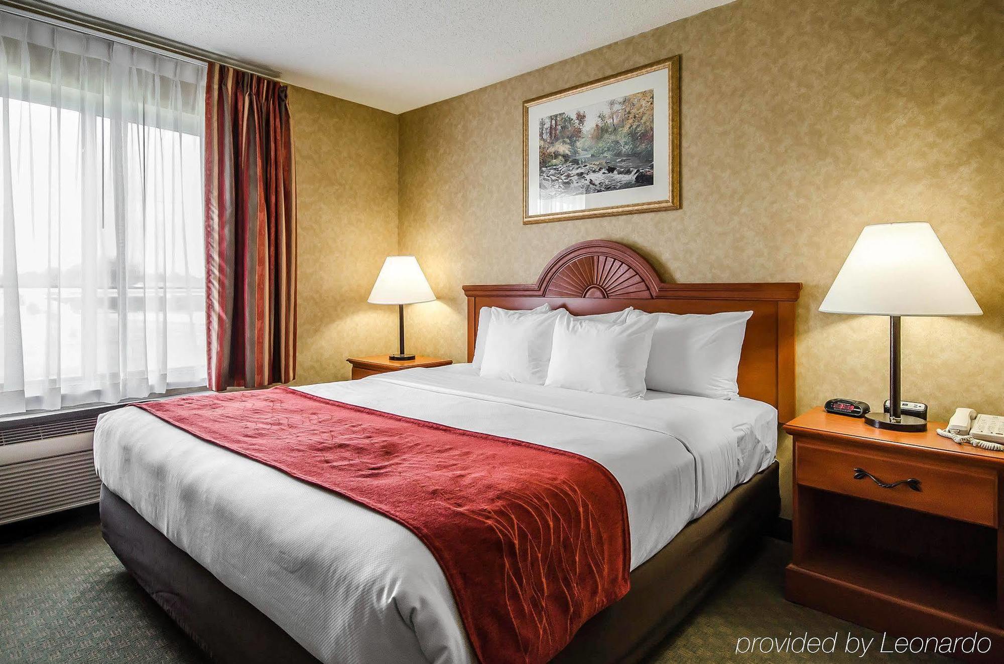 Quality Inn & Suites Rockport-Owensboro North Gold Award Winner Extérieur photo