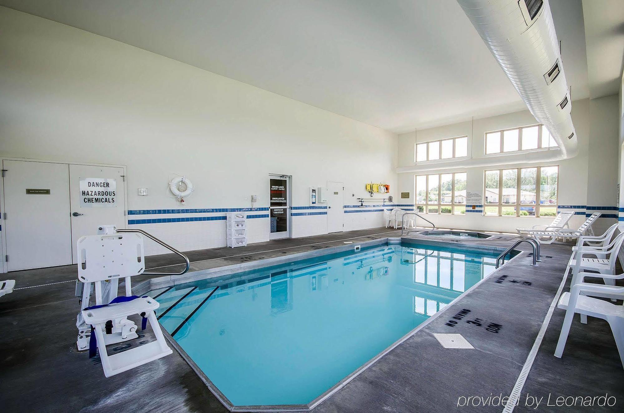 Quality Inn & Suites Rockport-Owensboro North Gold Award Winner Extérieur photo